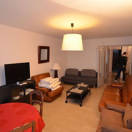 Appartement 6 Personnes Avec Terrasse Le Port Nizza Esterno foto