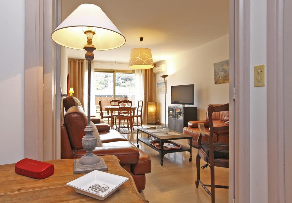 Appartement 6 Personnes Avec Terrasse Le Port Nizza Camera foto