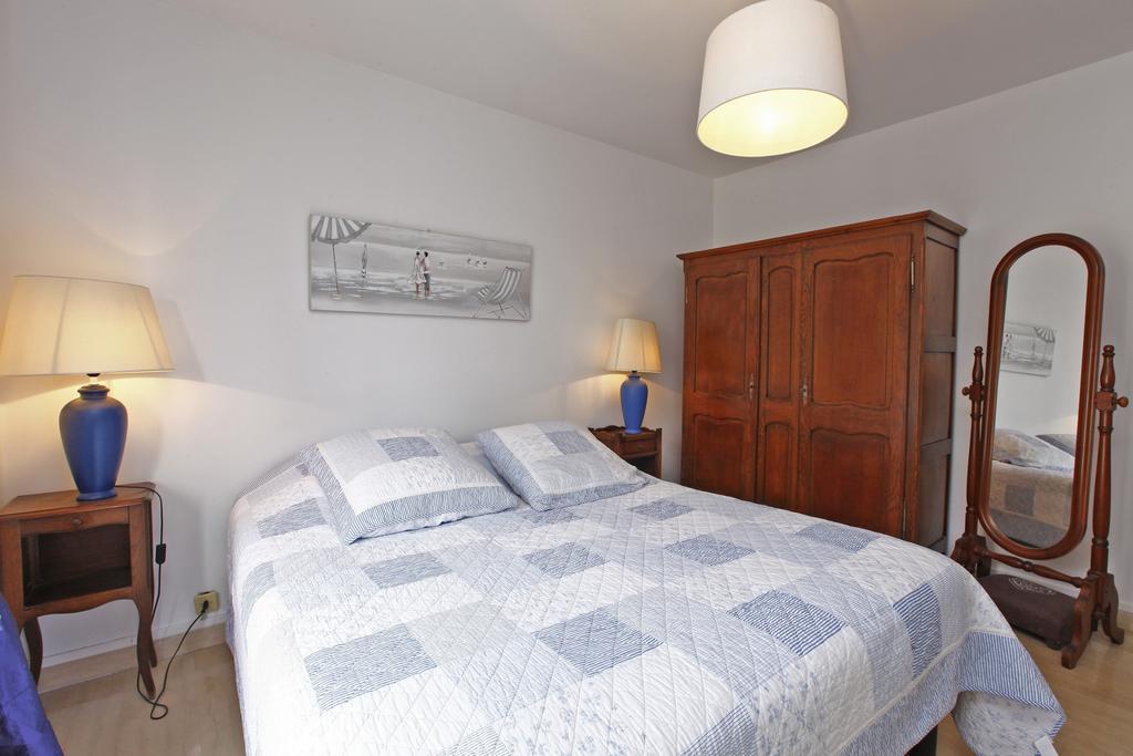 Appartement 6 Personnes Avec Terrasse Le Port Nizza Camera foto